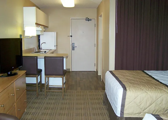 Extended America Select - Chicago - - East Hotel Naperville