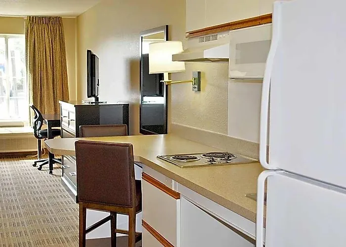 Extended America Select - Chicago - - East Hotel Naperville