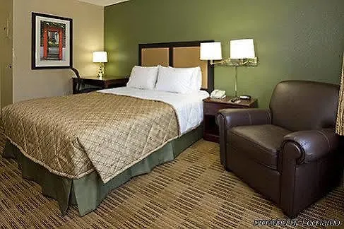 Extended America Select - Chicago - - East 2*